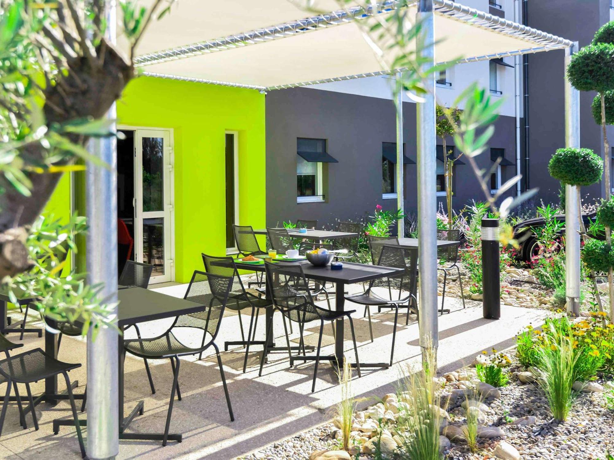 סנט-מרטין-דה-קרו Ibis Budget Porte De Camargue מראה חיצוני תמונה